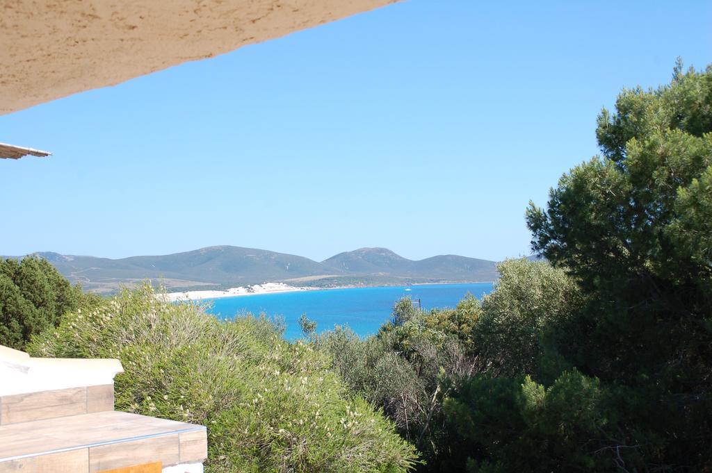 Apartments Casa Vacanze Porto Pino Buitenkant foto